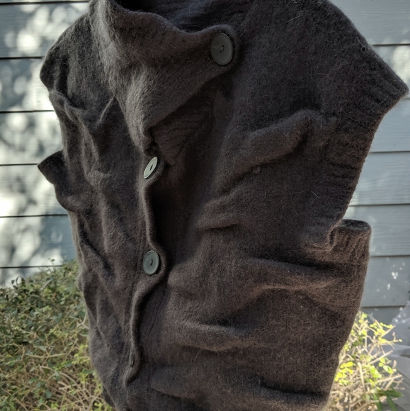 H&M Gray Modern Wool/Angora Sweater Vest Size 12 - Picture 3 of 8